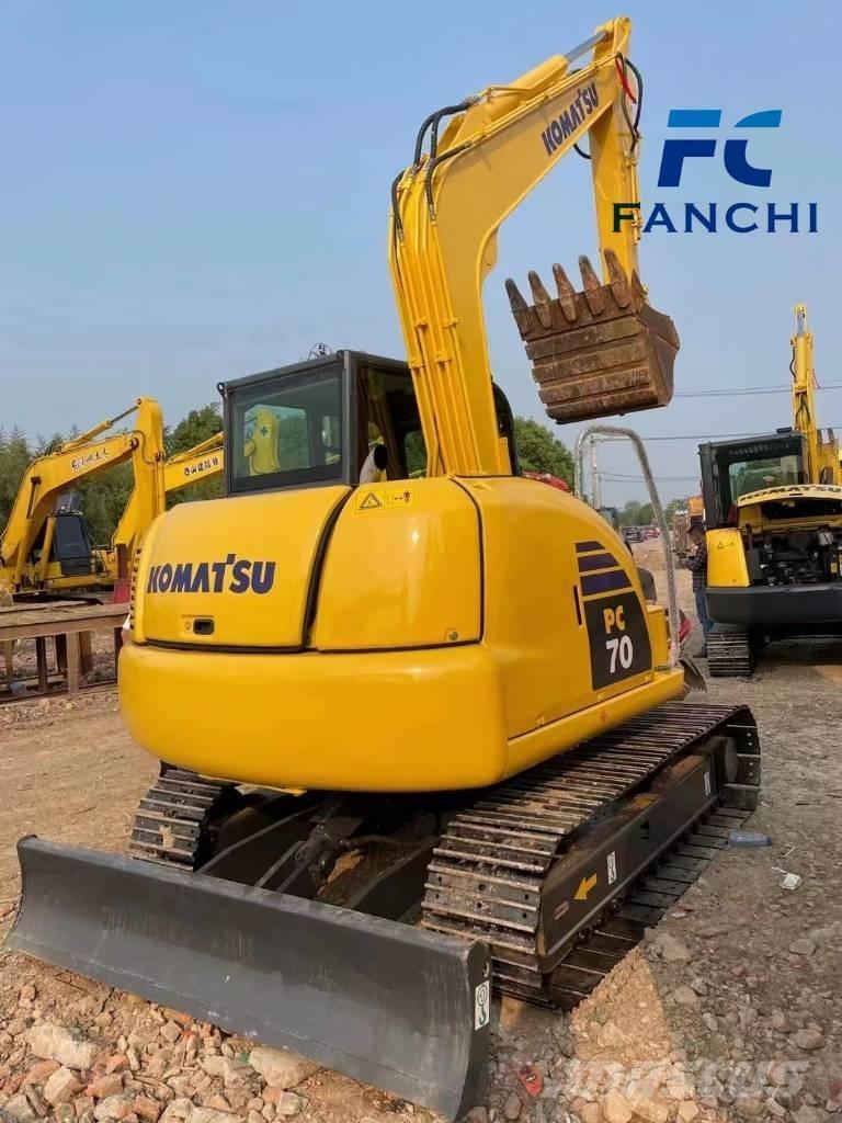 Komatsu PC 70 Escavadoras Midi 7t - 12t