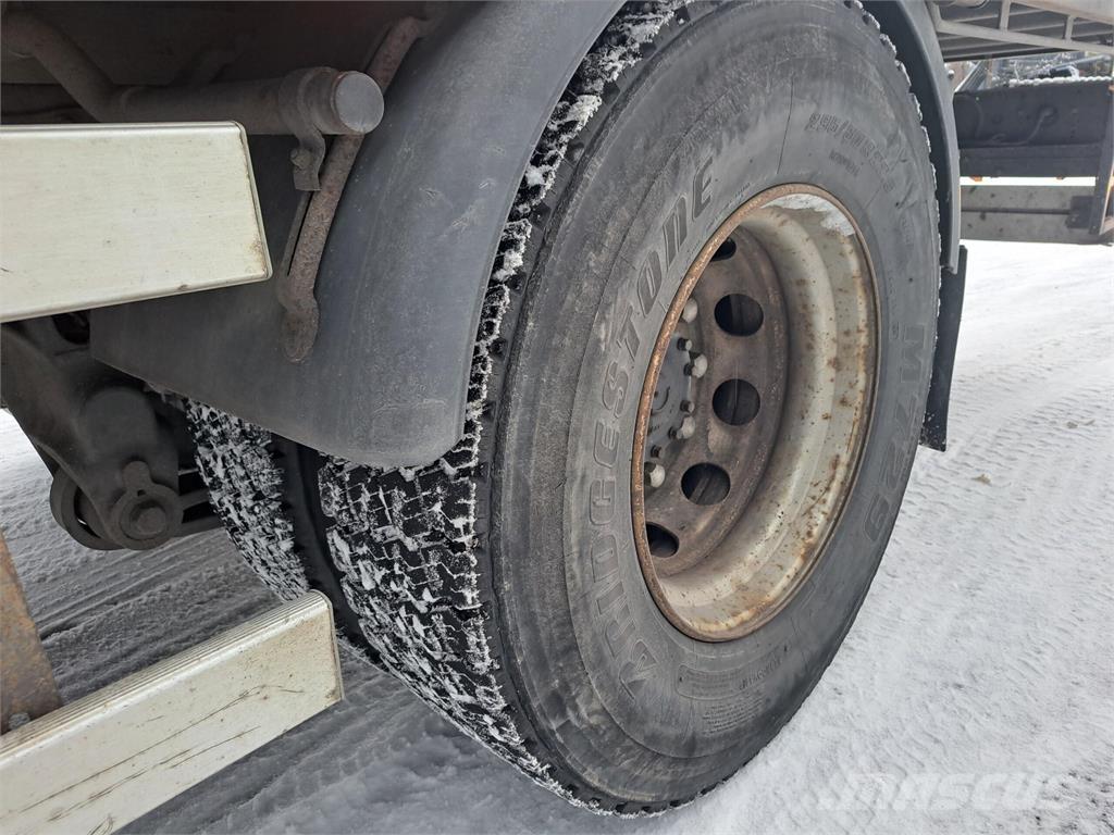 Volvo FLH42 RD Camiões grua