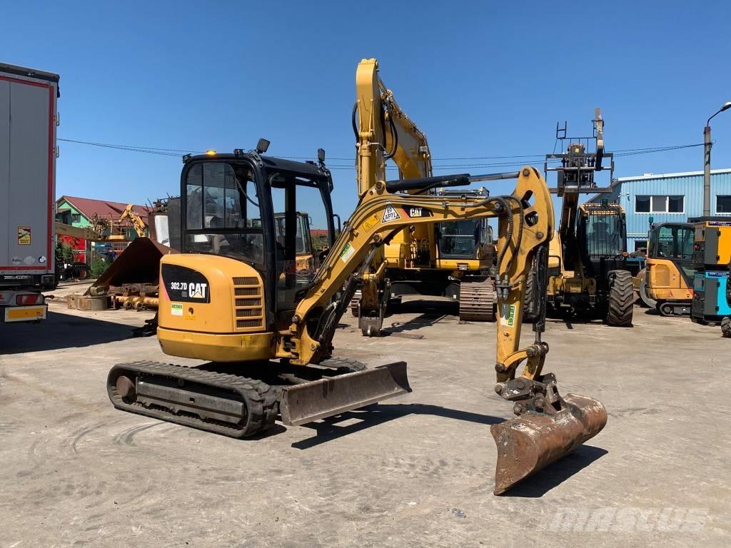 CAT 302.7 D CR Mini Escavadoras <7t