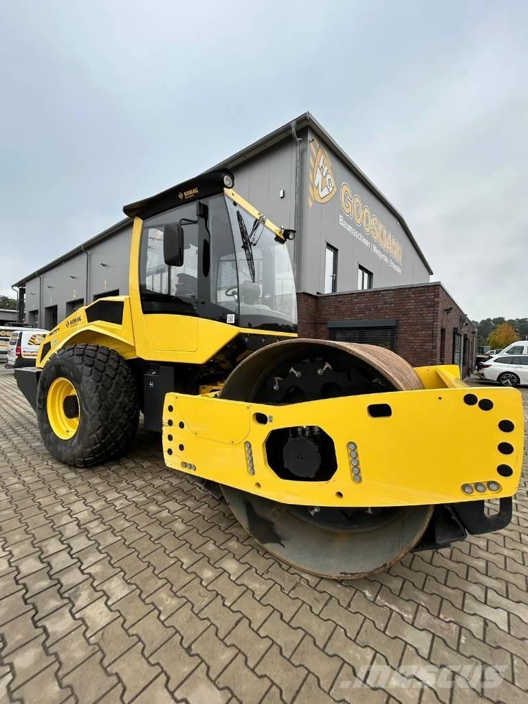 Bomag BW 211 D-5 Cilindros Compactadores monocilíndricos