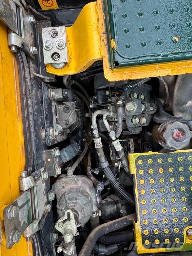 Komatsu PC 138 US-11 Escavadoras de rastos