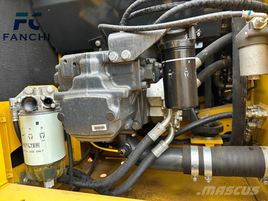Komatsu PC 210-8 Escavadoras de rastos