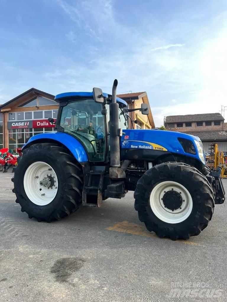 New Holland T 7060 Tratores Agrícolas usados