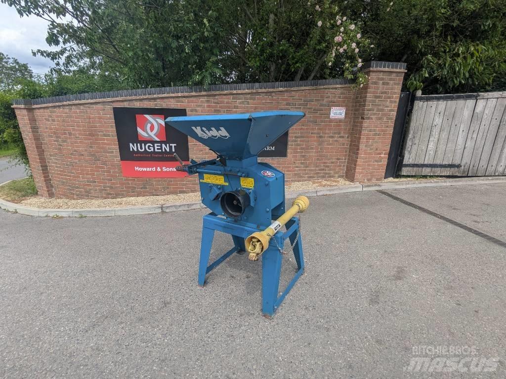  KIDD 6" ROLLER MILL Alimentadores de animais