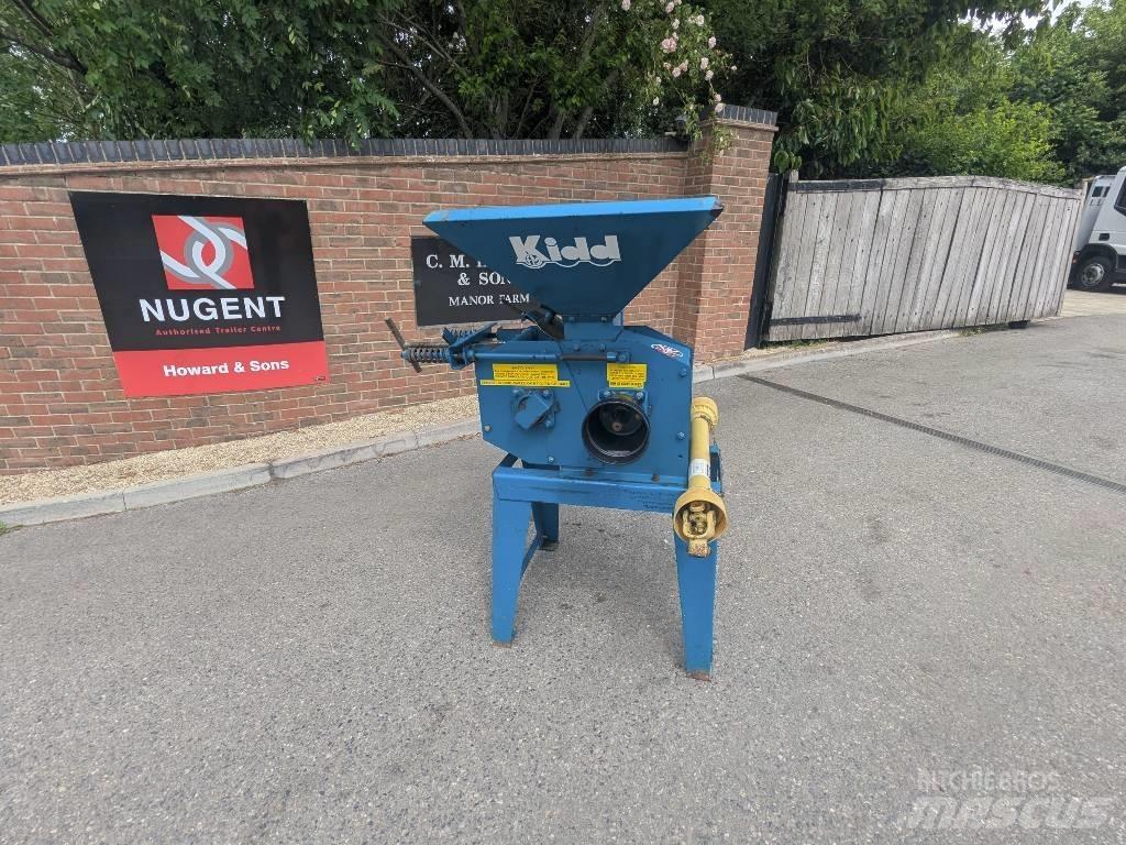  KIDD 6" ROLLER MILL Alimentadores de animais
