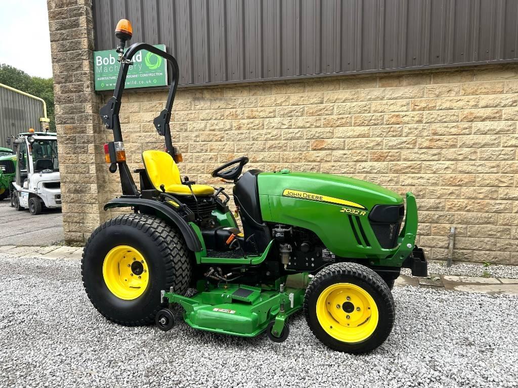 John Deere 2032R Tractores compactos