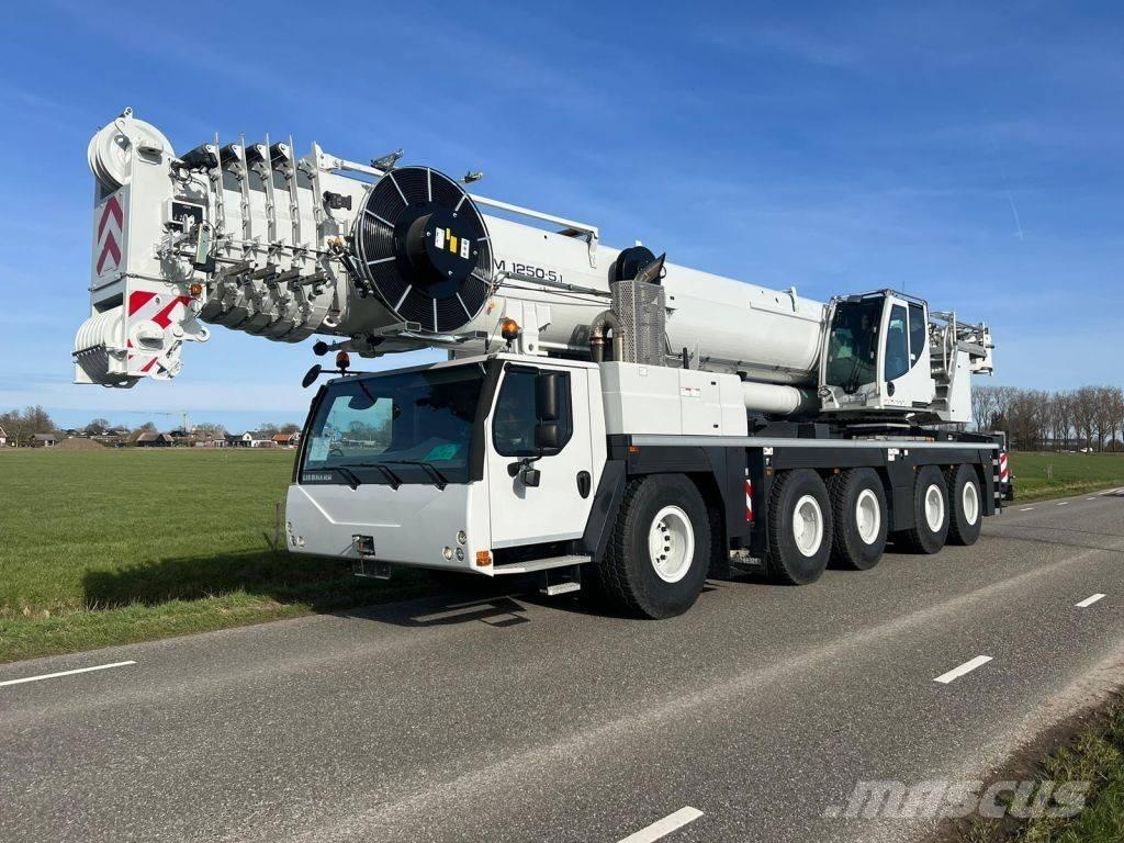 Liebherr LTM1250-5.1 Gruas Todo terreno