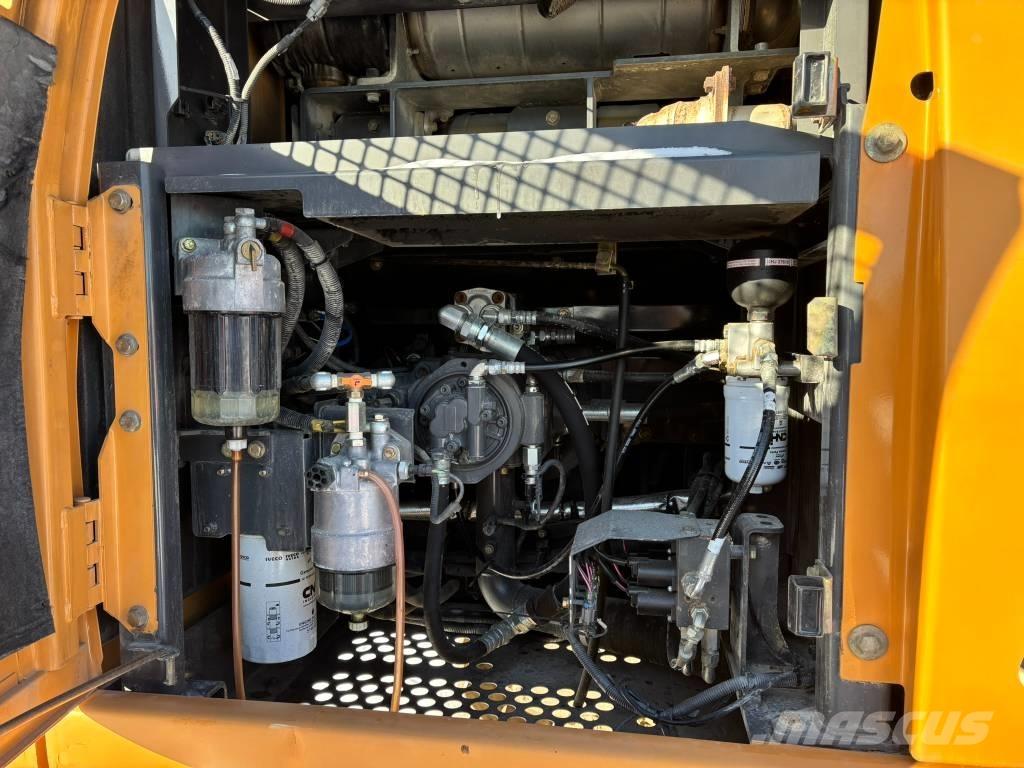 CASE CX 210 D Escavadoras de rastos