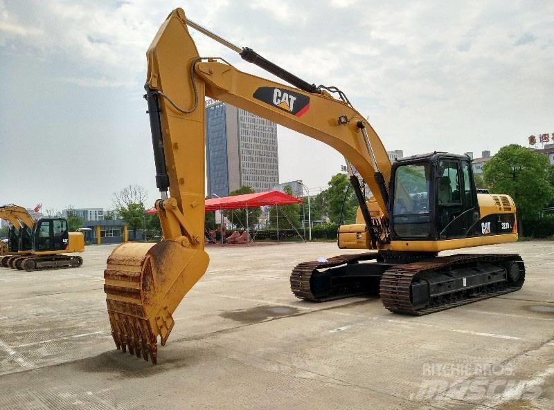 CAT 323 Escavadoras de rastos