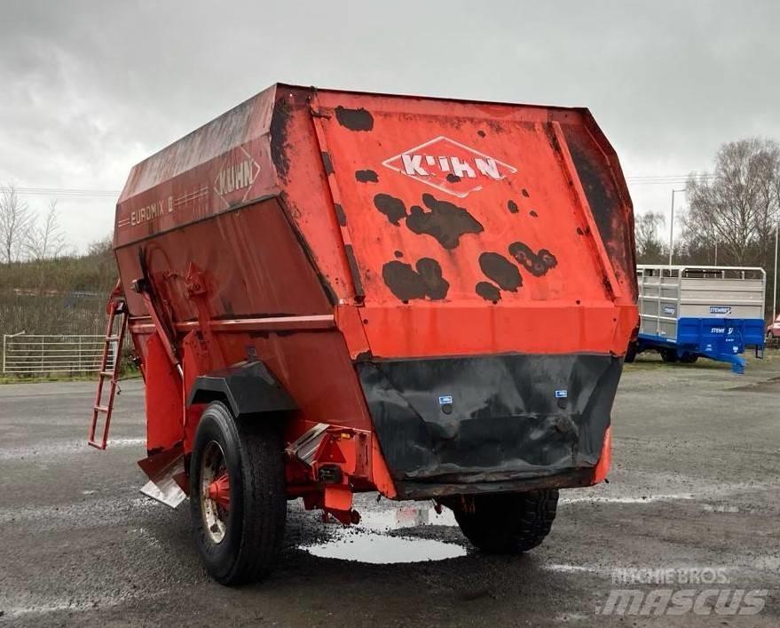 Kuhn EuroMix II 1460 Alimentadores de misturadoras