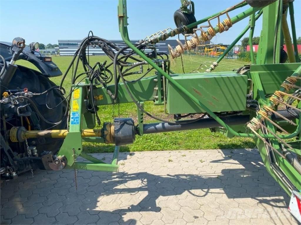 Krone SWADRO 1400 Gadanheiras-fileiras