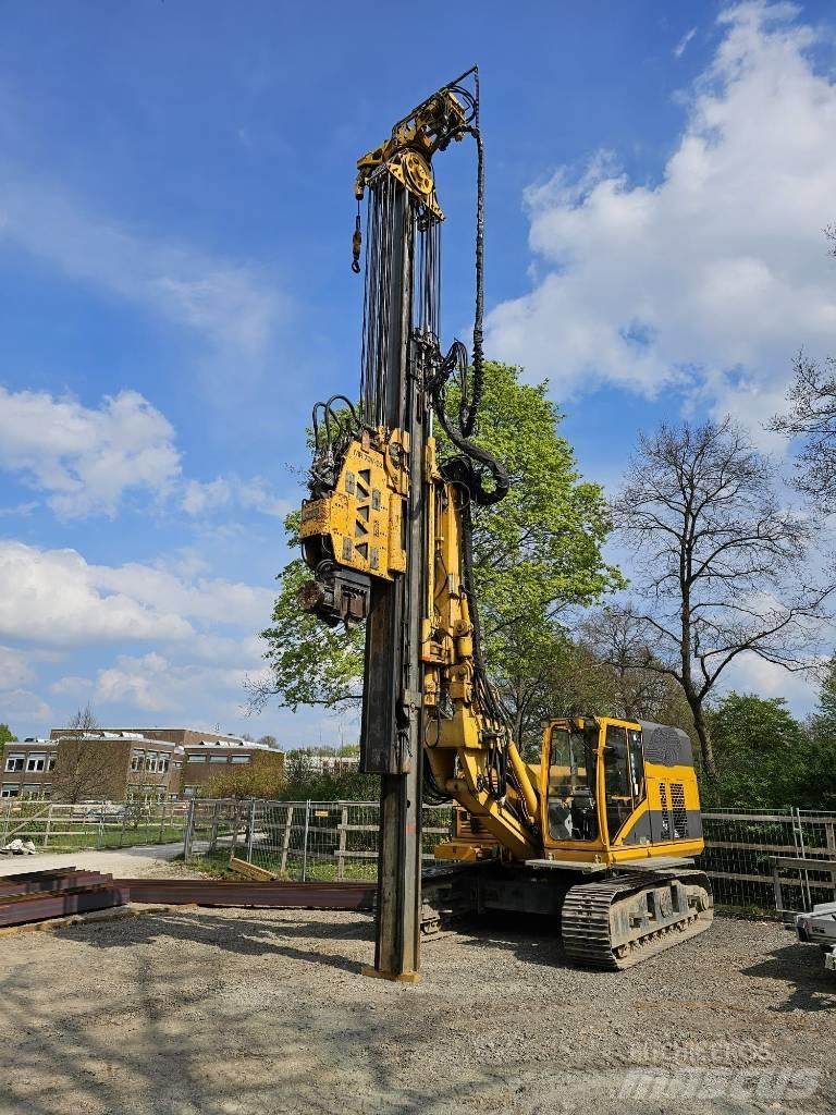 RTG BAUER RG 14 Bate-estacas vibratório