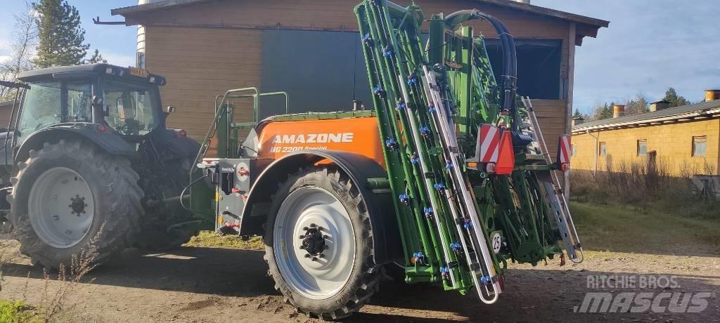 Amazone UG 2200 Pulverizadores rebocados
