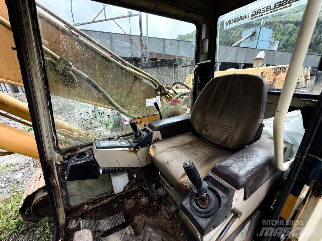 Komatsu PC 200-3 Escavadoras de rastos