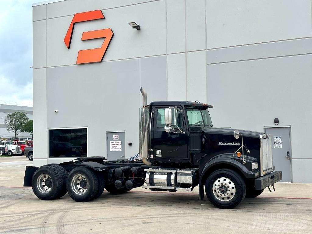 Western Star 4900 Tractores (camiões)