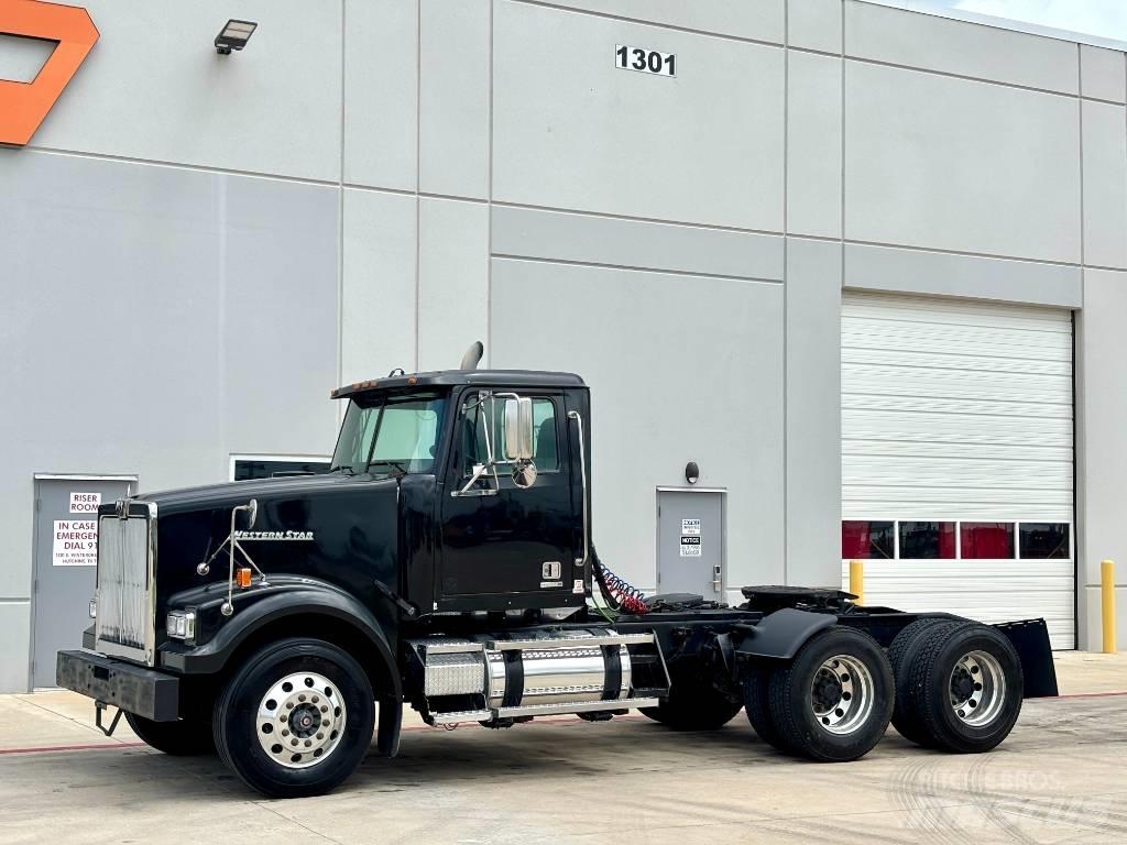 Western Star 4900 Tractores (camiões)