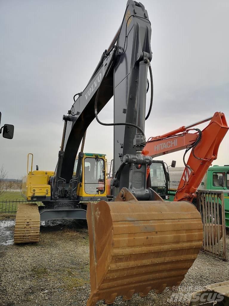 Volvo EC 290 B LC Escavadoras de rastos
