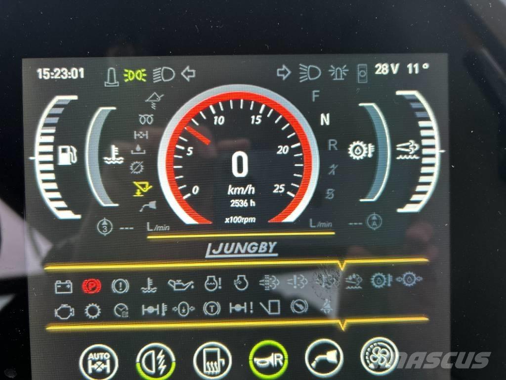 Ljungby L 13 Pás carregadoras de rodas