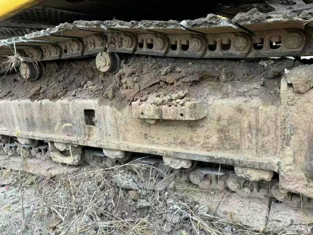Sumitomo SH210-5 Escavadoras de rastos