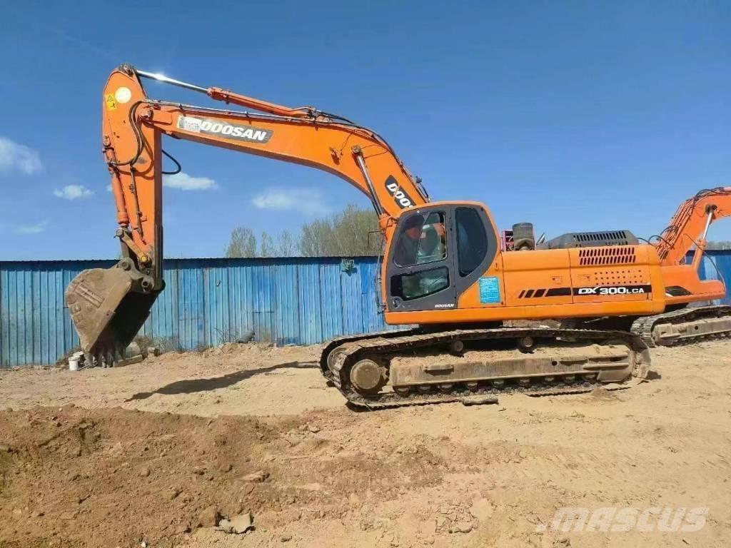 Doosan DX300LC-9 Escavadoras de rastos