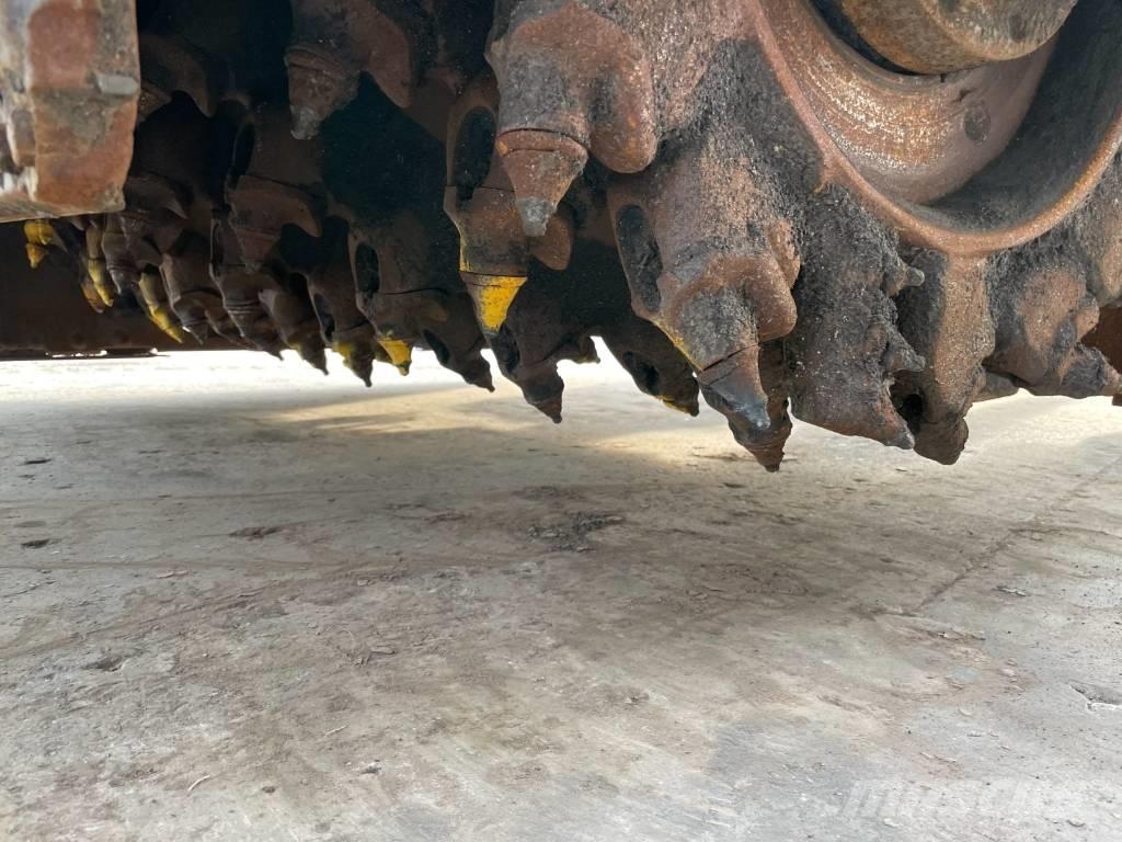 Wirtgen W 210 Fresadoras de asfalto