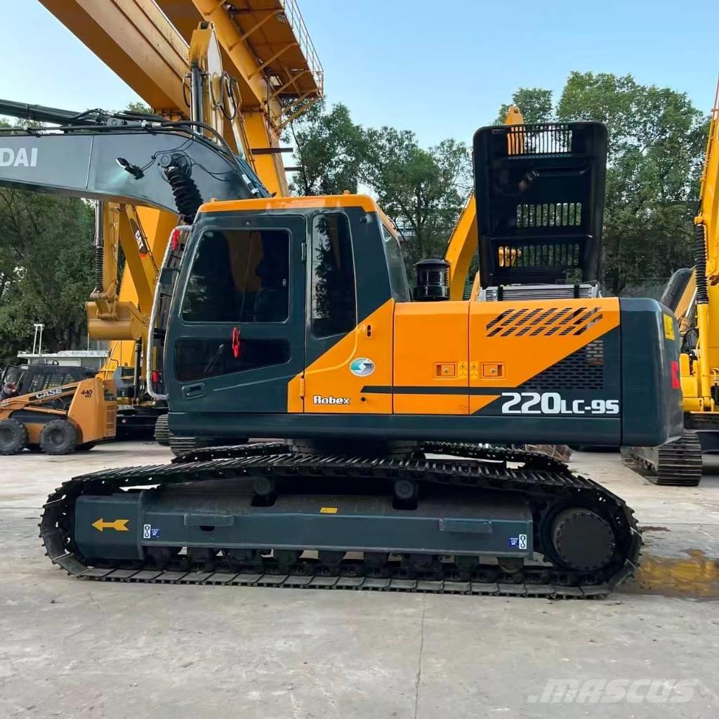 Hyundai 220LC-9S Mini Escavadoras <7t