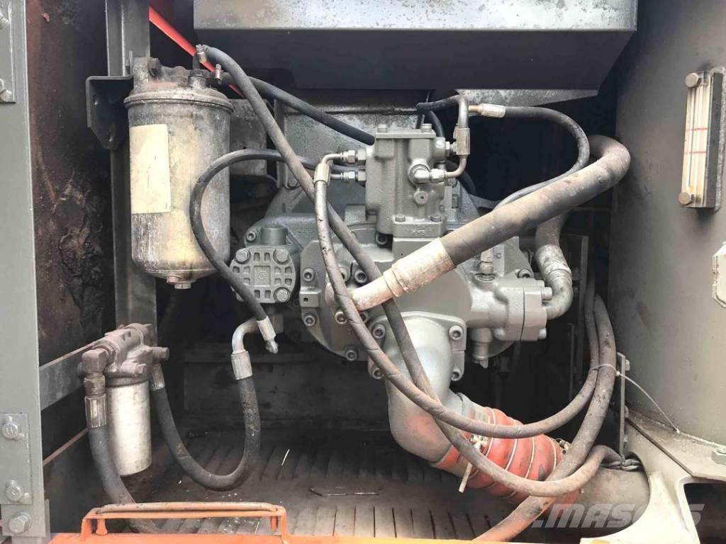 Hitachi EX200 Escavadoras de rastos