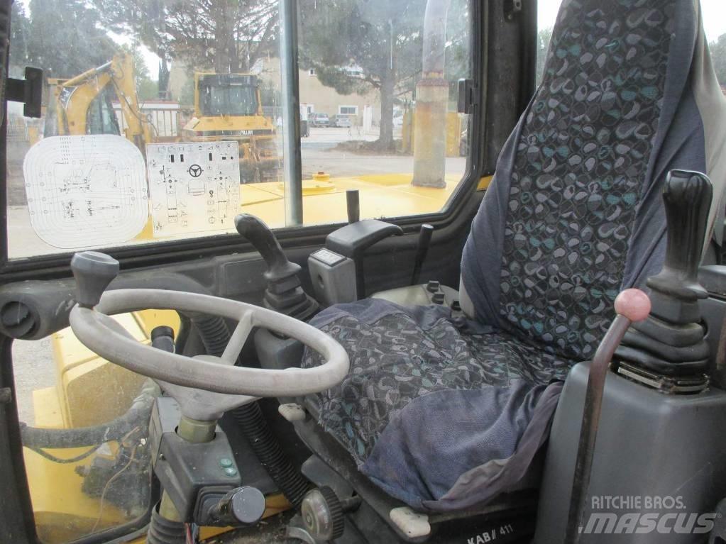 Komatsu PW 95 Escavadoras Midi 7t - 12t