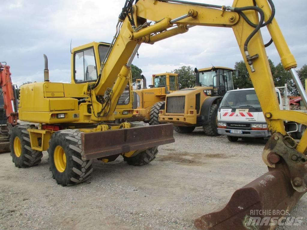 Komatsu PW 95 Escavadoras Midi 7t - 12t