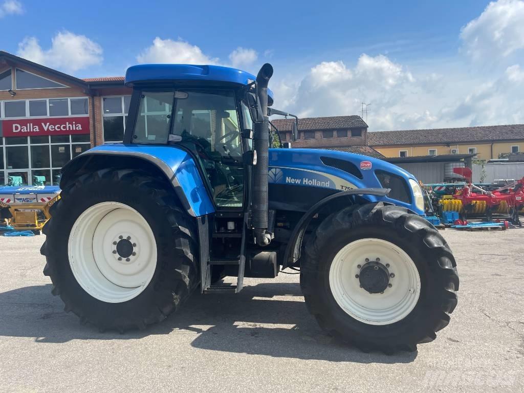 New Holland T 7550 Tratores Agrícolas usados