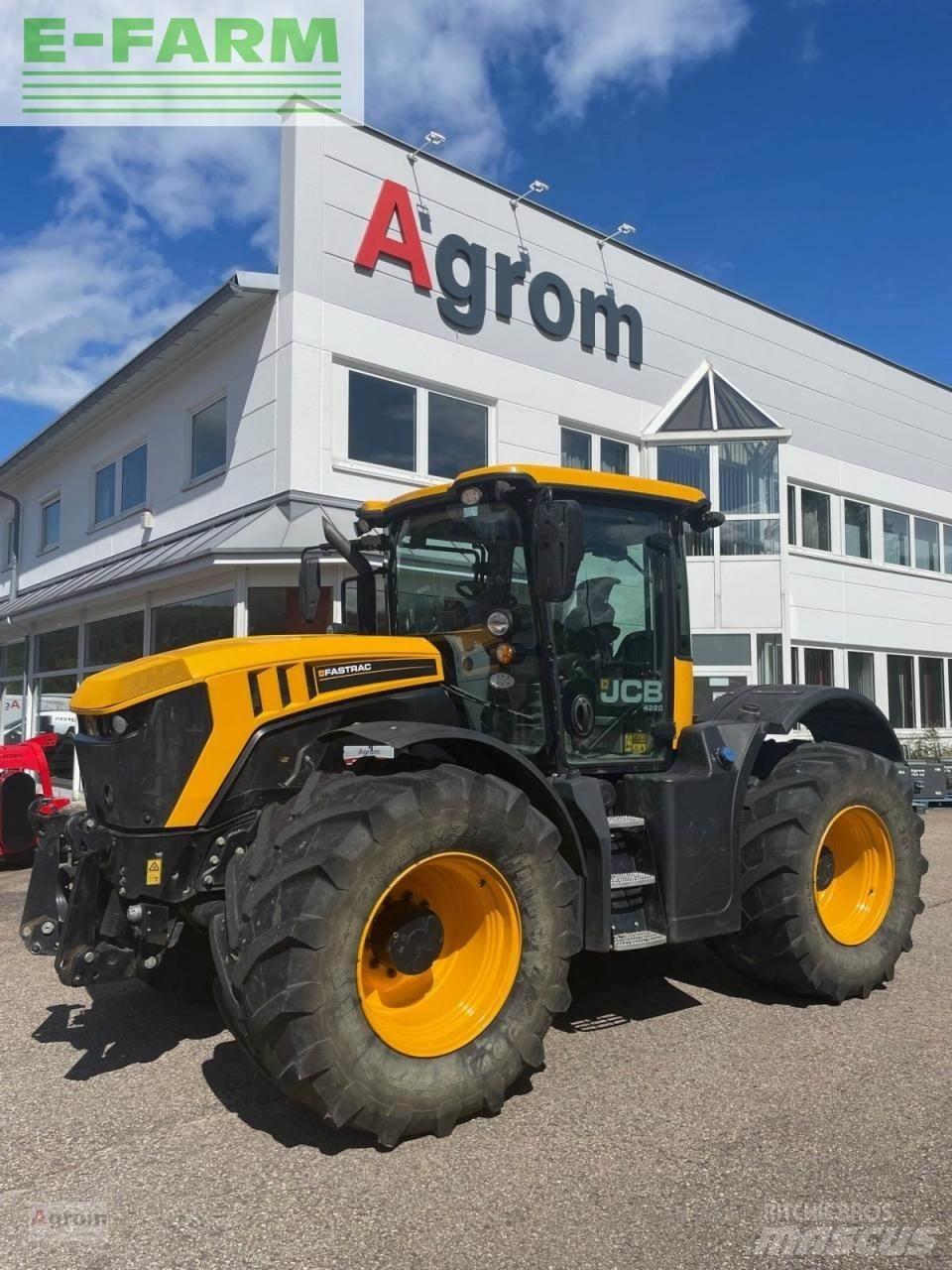 JCB fastrac 4220 Tratores Agrícolas usados