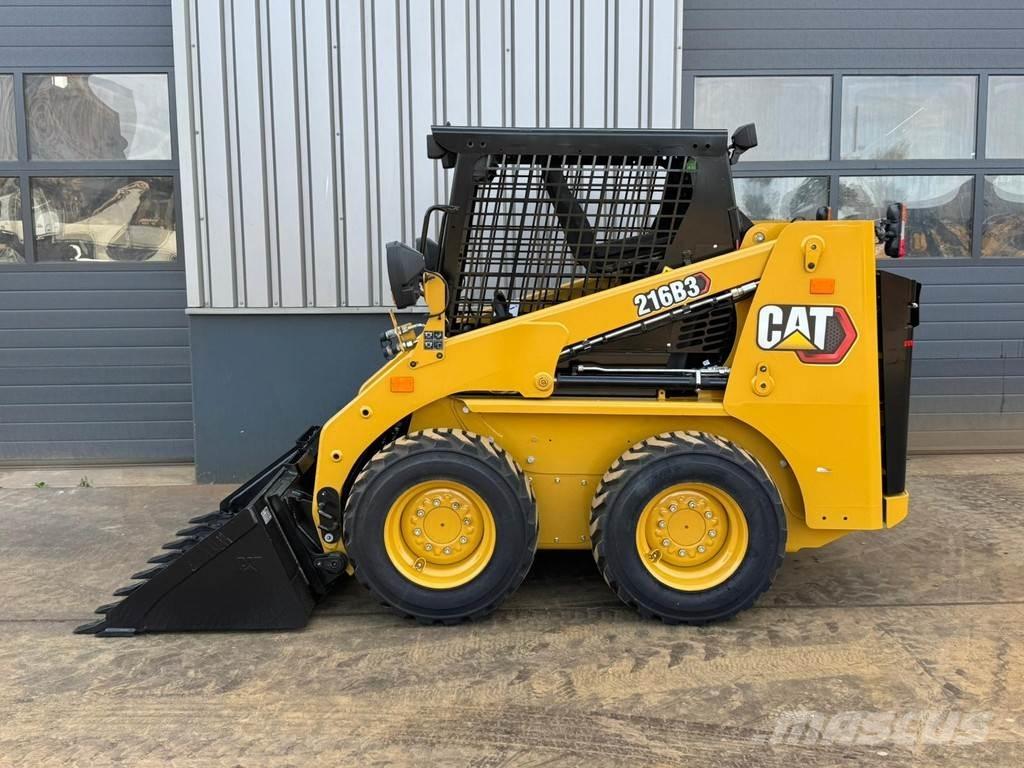 CAT 216B3 Pás carregadoras de rodas