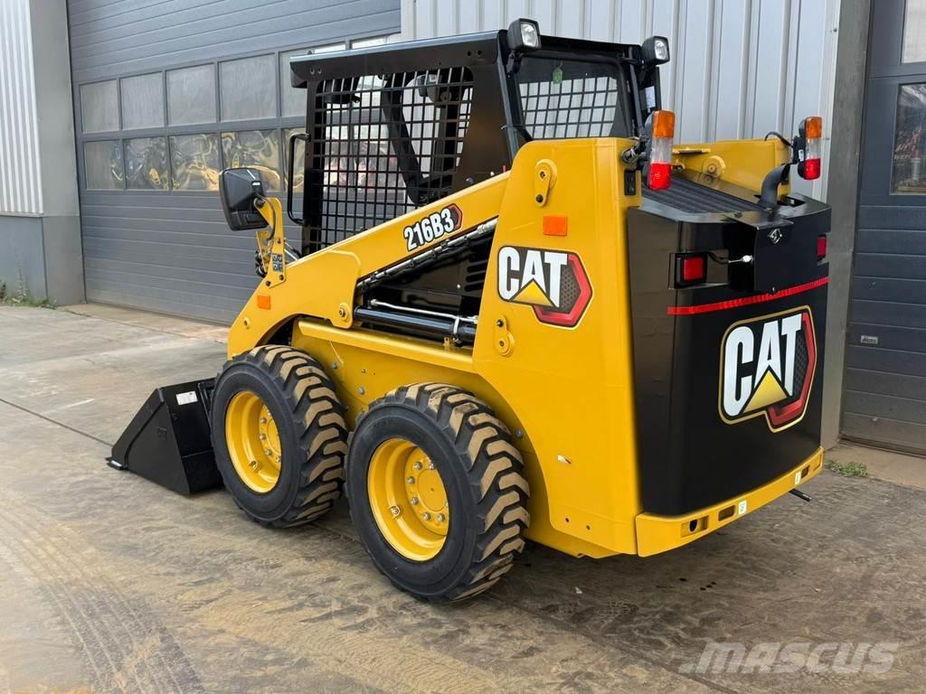 CAT 216B3 Pás carregadoras de rodas