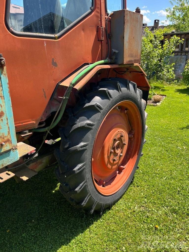 T -16M T16M Tratores Agrícolas usados