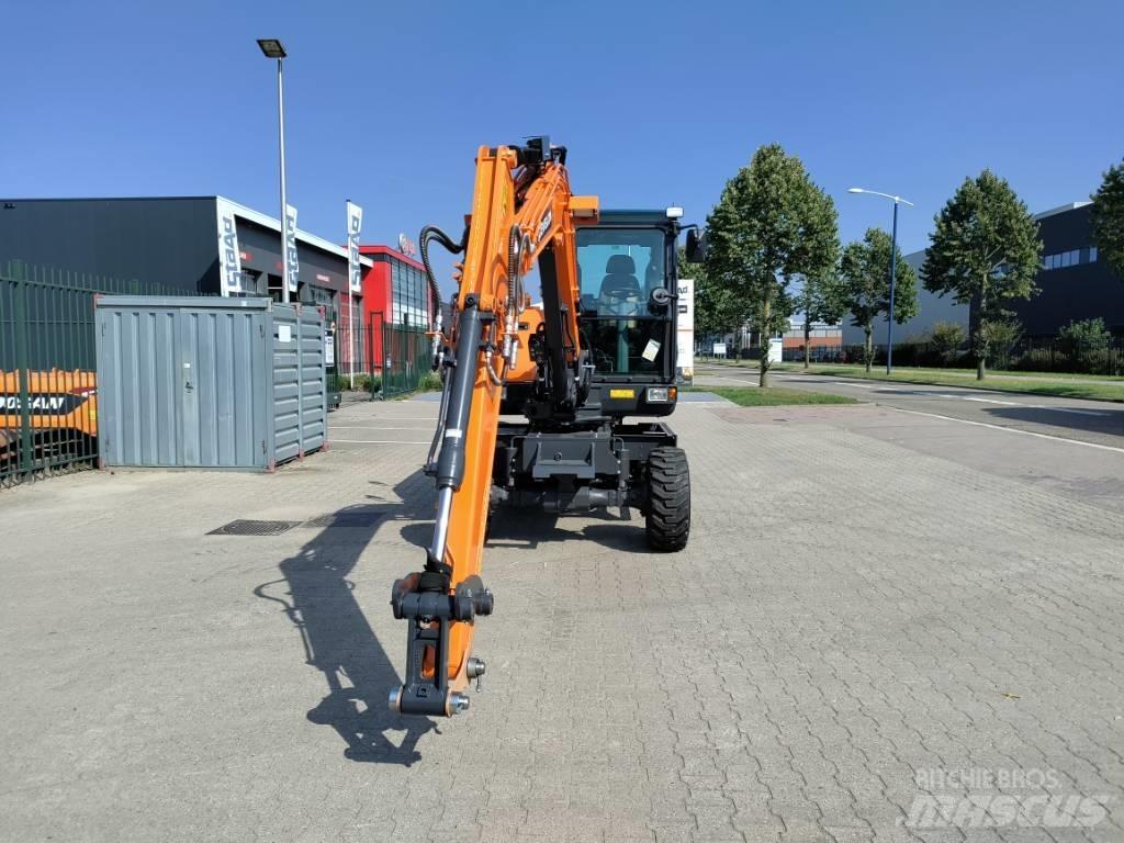 Develon DX57W-7 Mini Escavadoras <7t