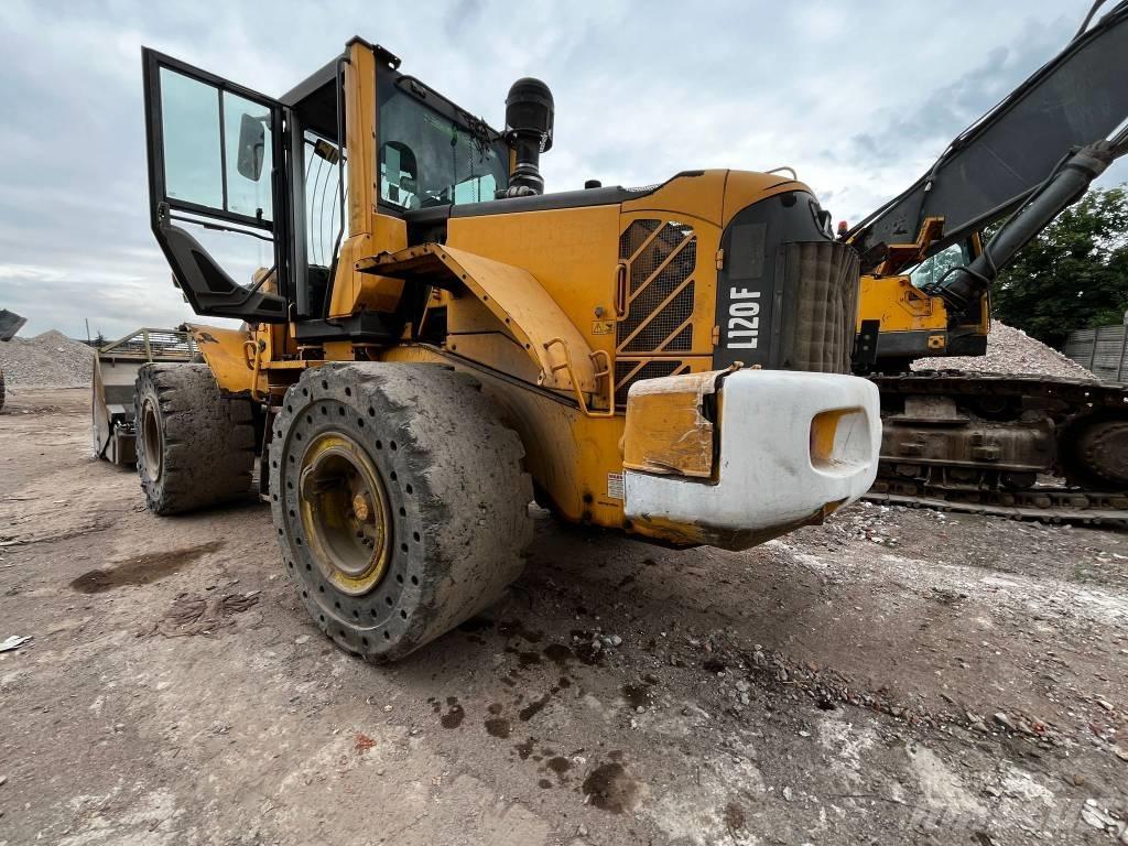 Volvo L 120 F Pás carregadoras de rodas