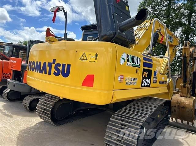 Komatsu PC 200-8 Escavadoras de rastos
