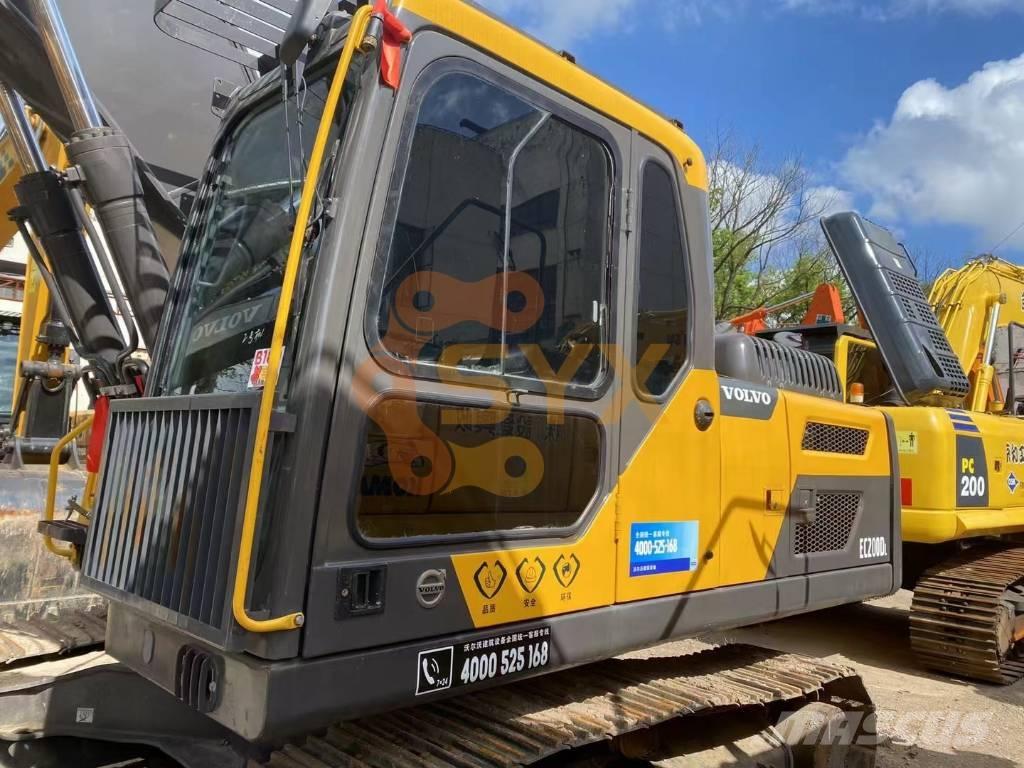 Volvo EC 200 Escavadoras de rastos