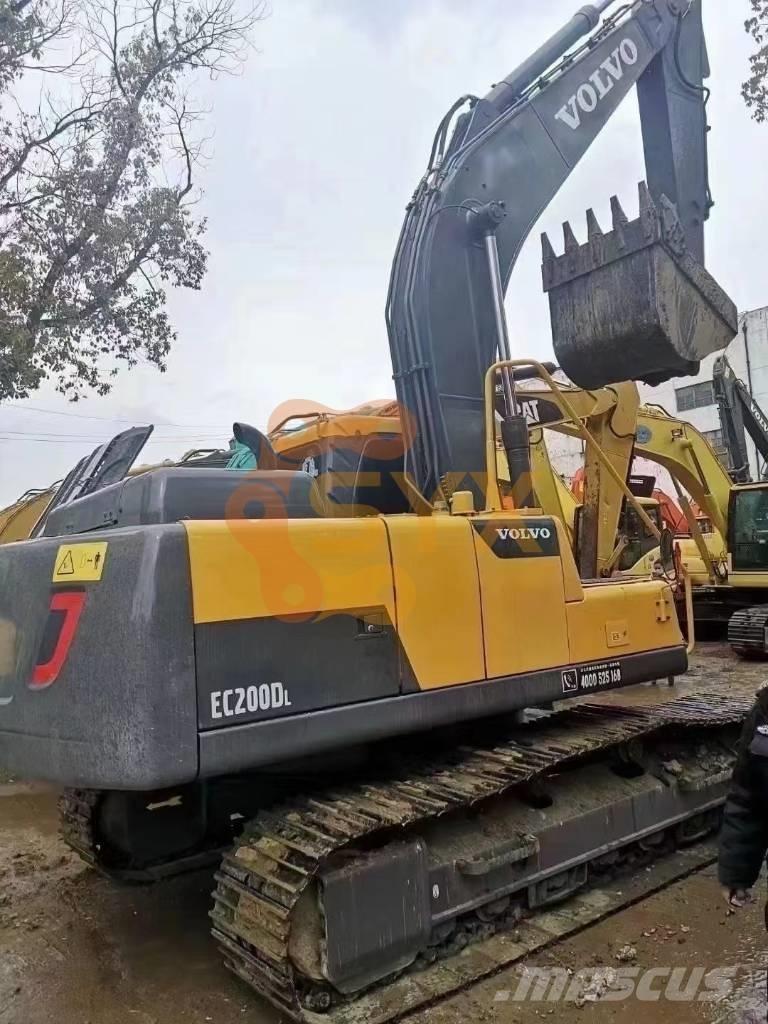 Volvo EC 200 Escavadoras de rastos