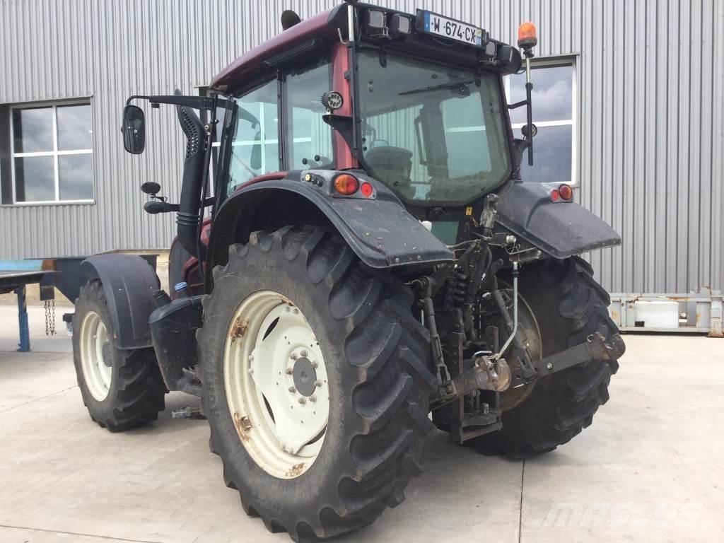 Valtra N123 Tratores Agrícolas usados