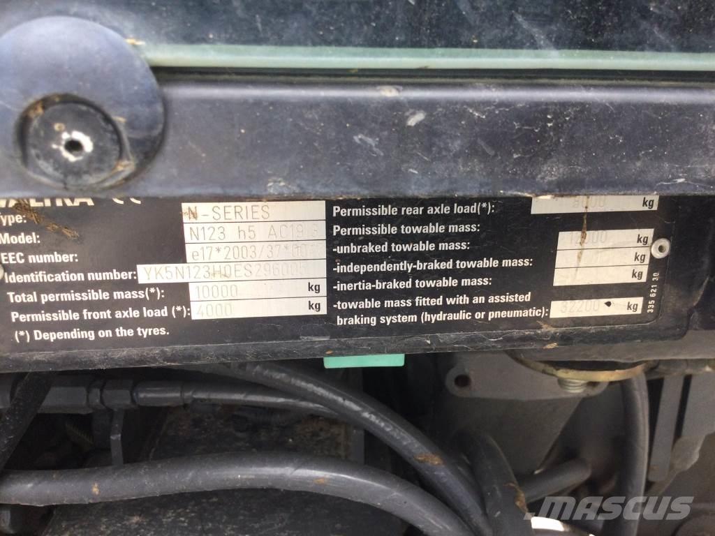 Valtra N123 Tratores Agrícolas usados