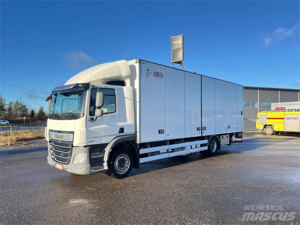 DAF CF 300 FA 4X2 Camiões de caixa fechada