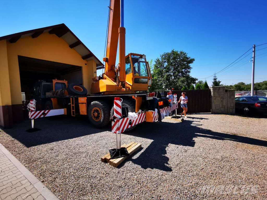 Bumar Fablok Gruas Todo terreno