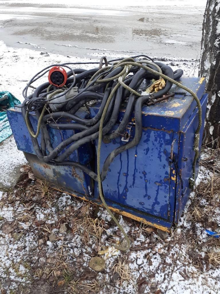  Tomen VM2-2000 Martelos de empilhamento hidráulico