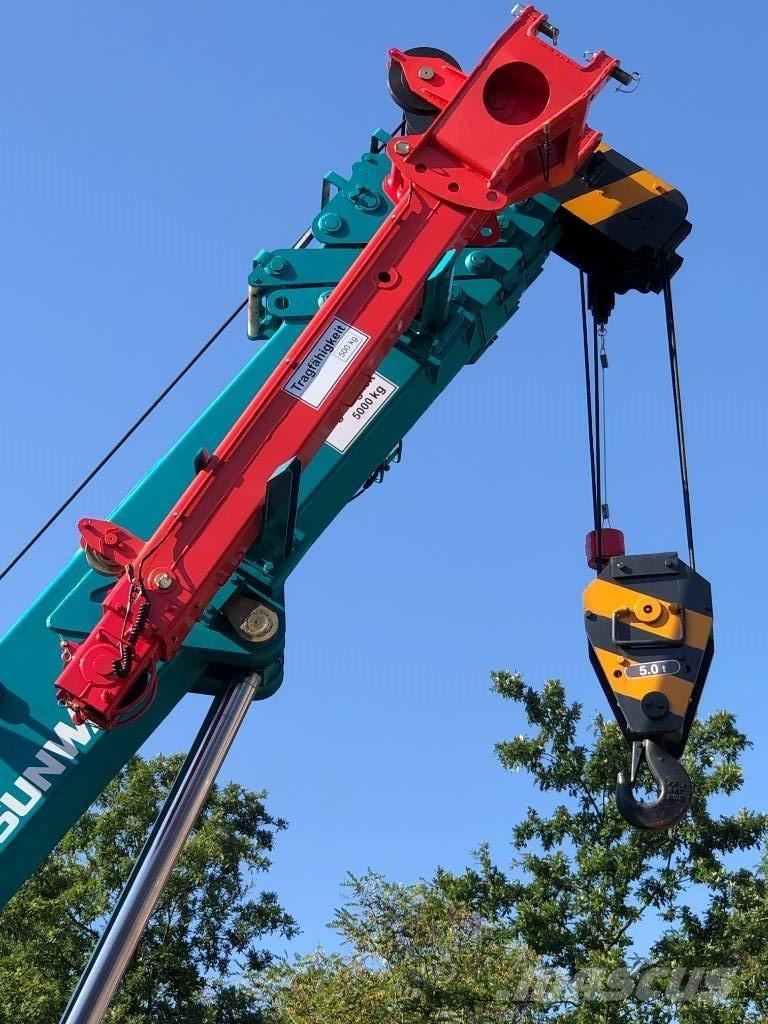 Sunward SWTC5D Gruas de rastos