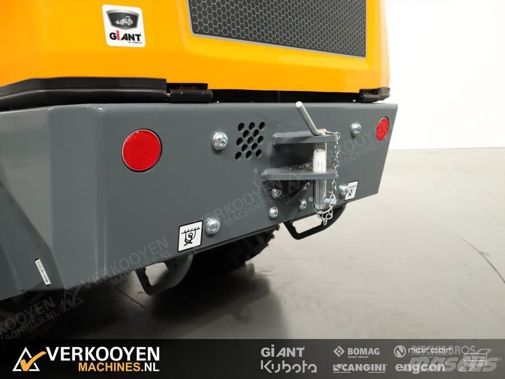 GiANT G2200E Pás carregadoras de rodas