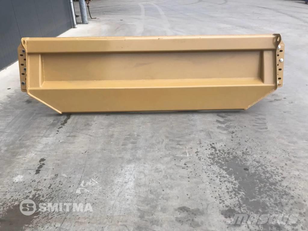 CAT 730C Portas traseiras
