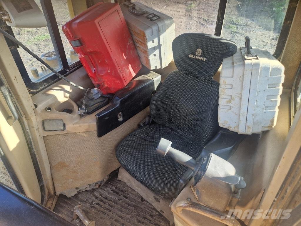 CAT D 6 R II Dozers - Tratores rastos