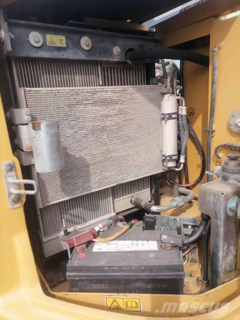 CAT 307E2 Escavadoras Midi 7t - 12t