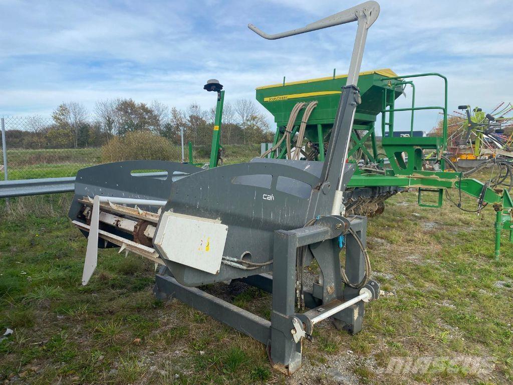 Calvet O Cortadores, moinhos e desenroladores de fardos